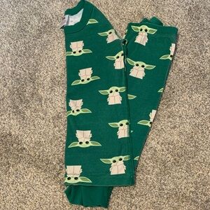 Hanna Andersson Green Kids Pajamas with Character Print
